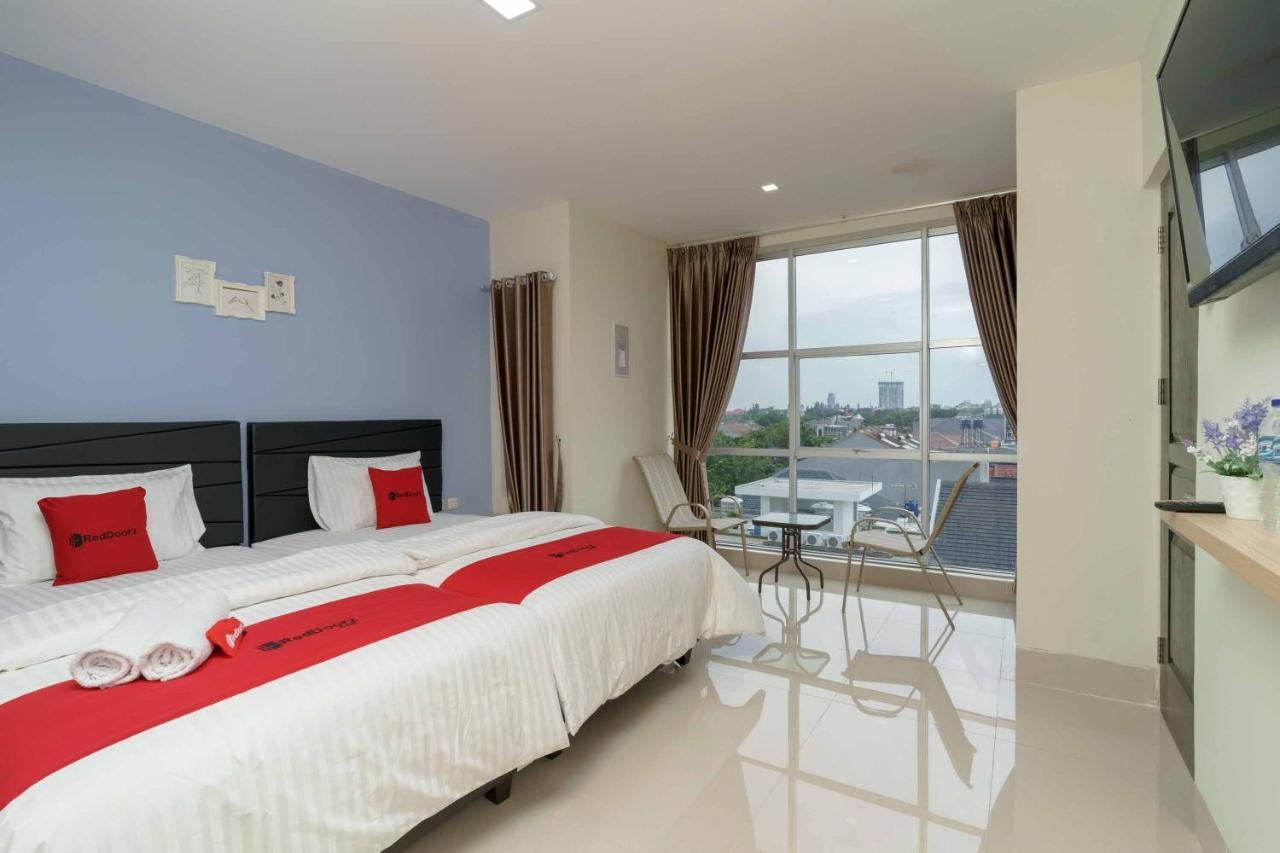 Reddoorz Plus Near Eka Hospital Bsd 5 Dadap Dış mekan fotoğraf